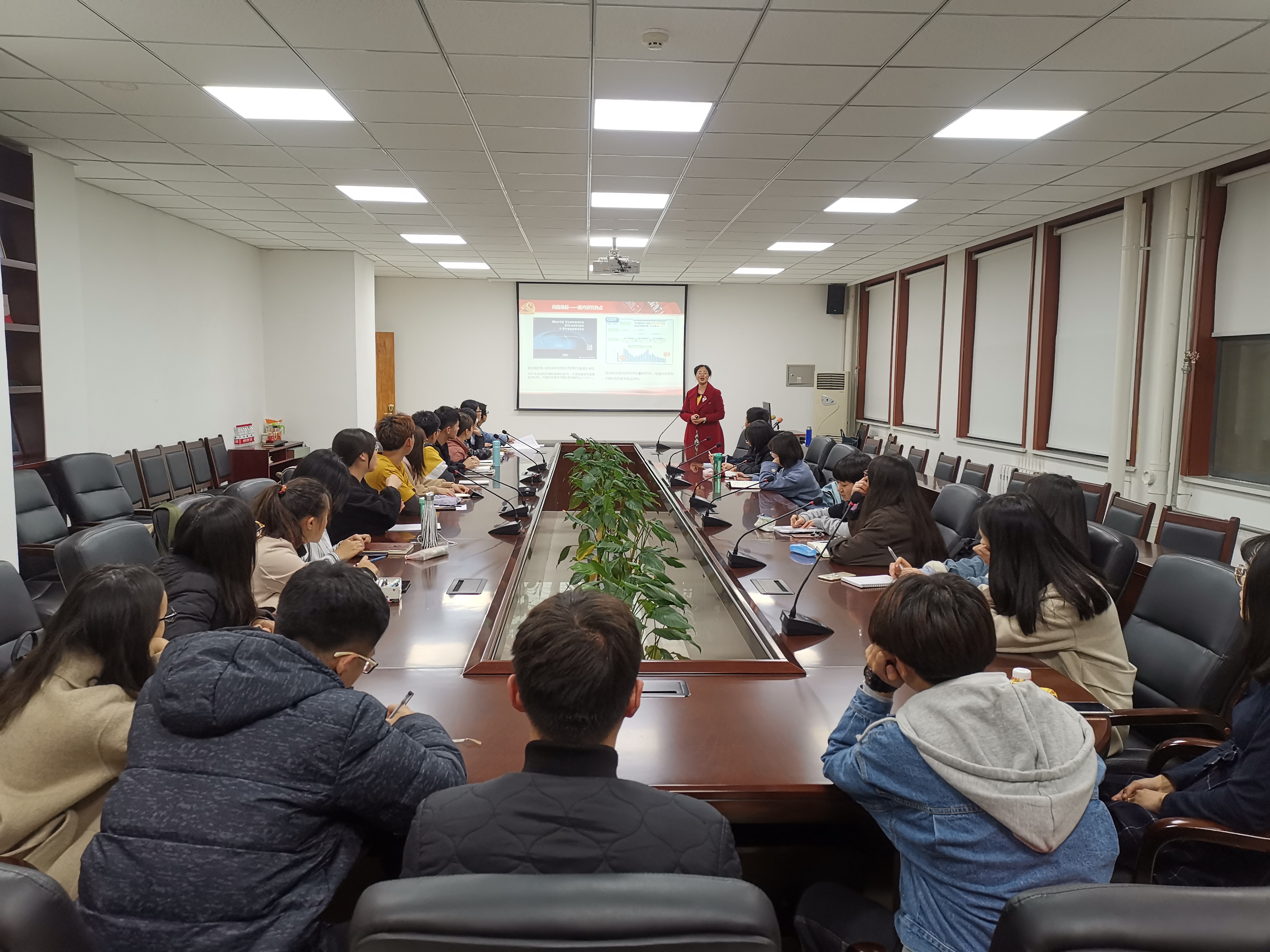 2b2d9103ff9d4c4eba69e9bf28f79896.jpg 2b2d9103ff9d4c4eba69e9bf28f79896.jpg