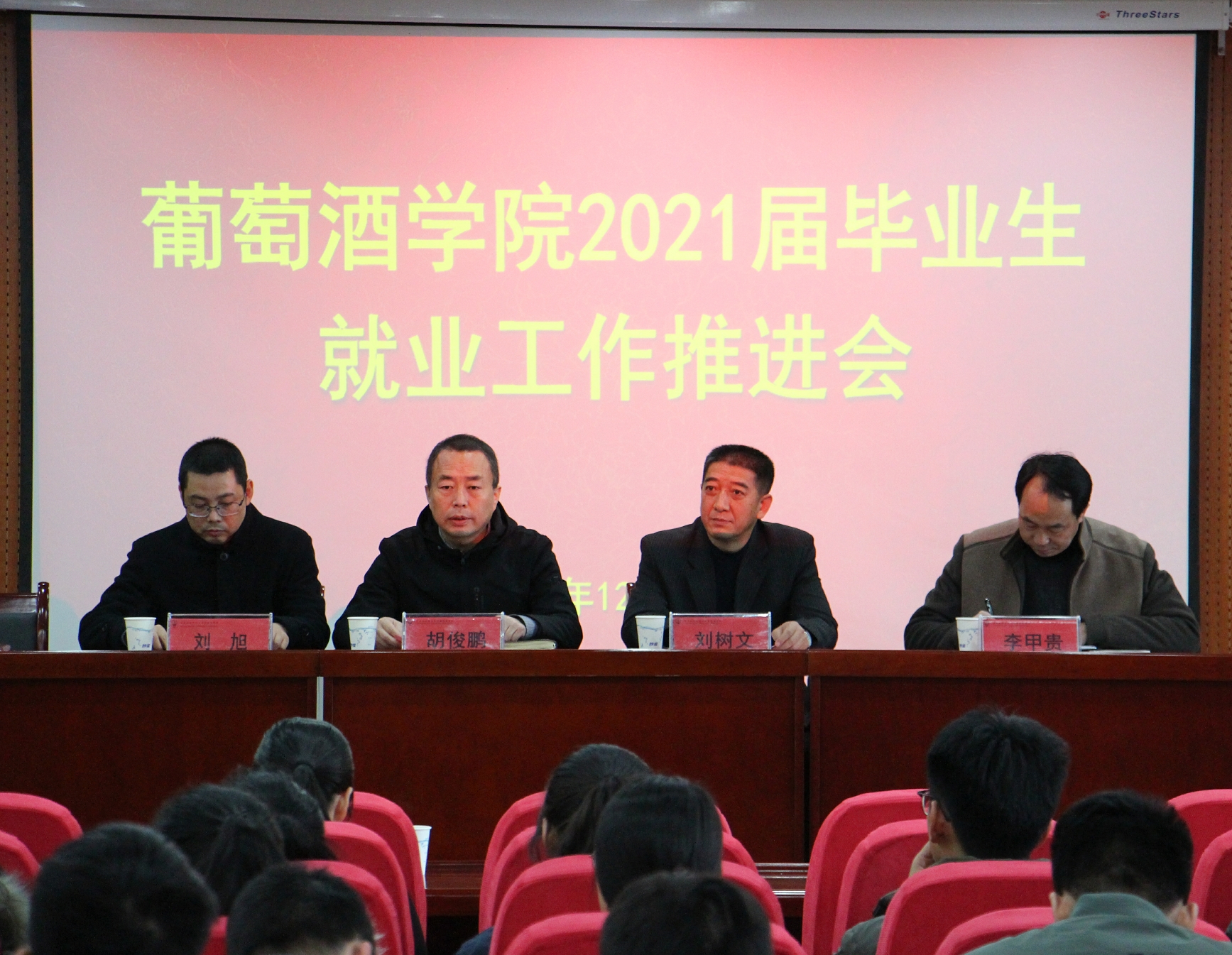 83b5fa8af85a45d9a36ddeb4905a8221.jpg 83b5fa8af85a45d9a36ddeb4905a8221.jpg