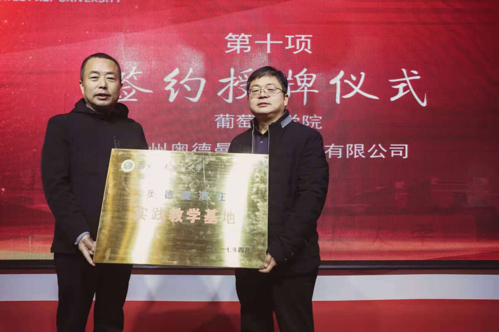 a6f8cd85608745579bbf6c4c7d1e213d.jpg a6f8cd85608745579bbf6c4c7d1e213d.jpg