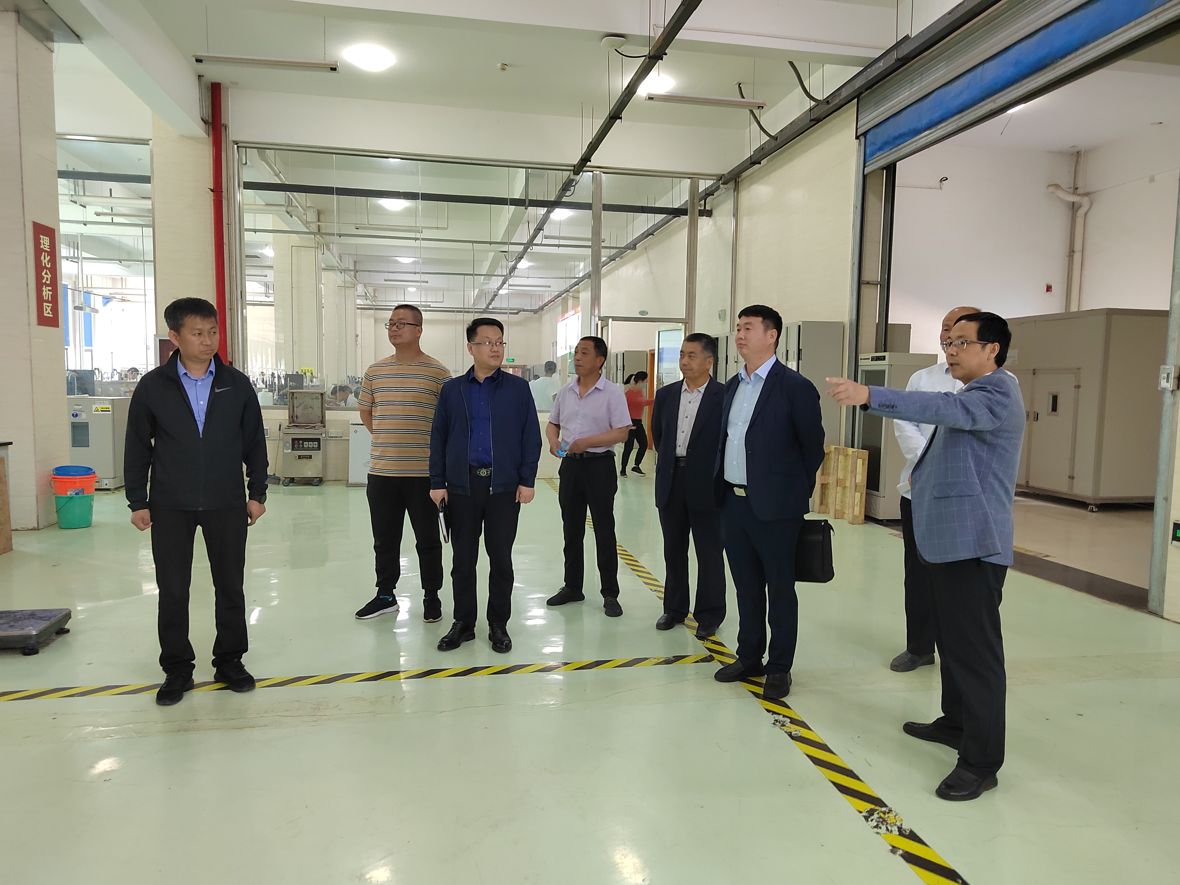 6cdf00aaad0c41f68685225b1ae5780b.jpg 6cdf00aaad0c41f68685225b1ae5780b.jpg