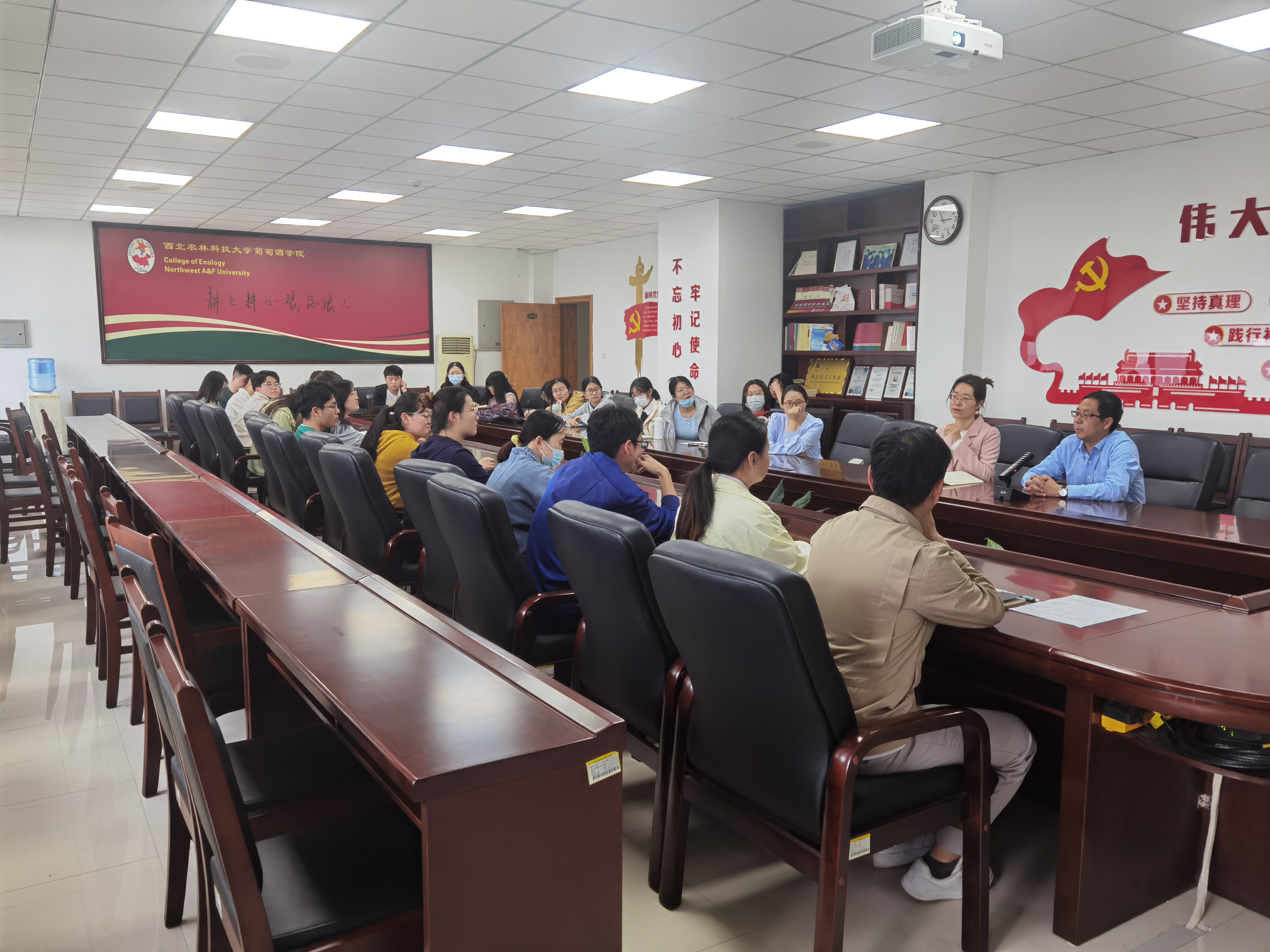 26ac44d14497427099245a622be6e12d.jpg 26ac44d14497427099245a622be6e12d.jpg