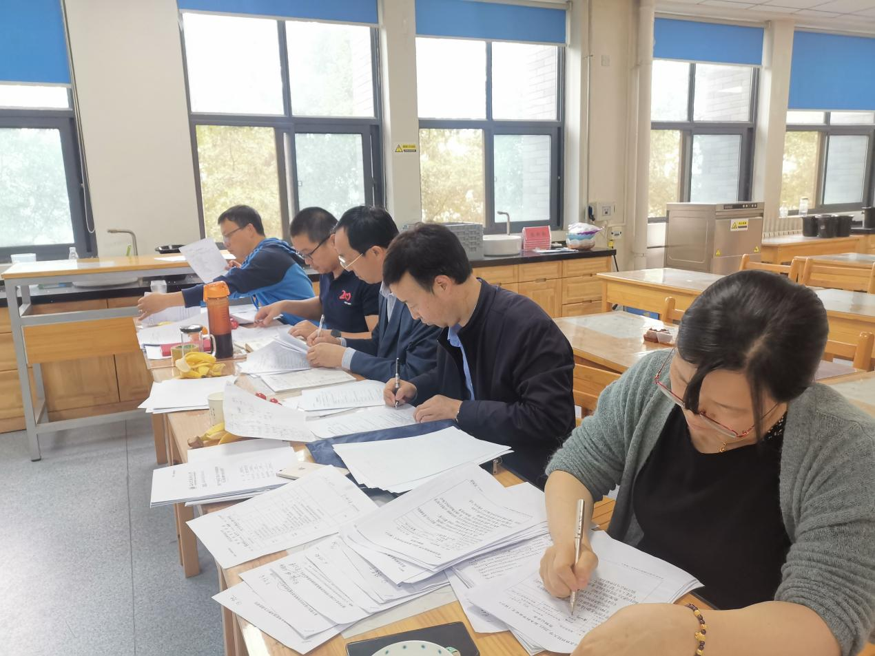 5796dbae3713472b816d88e59da85509.png 5796dbae3713472b816d88e59da85509.png